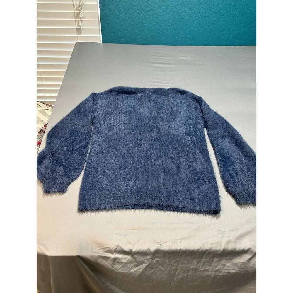 NWT PHILOSOPHY Blue Sweater Womens M Soft Fuzzy V Neck Casual Oversized Coastal‎